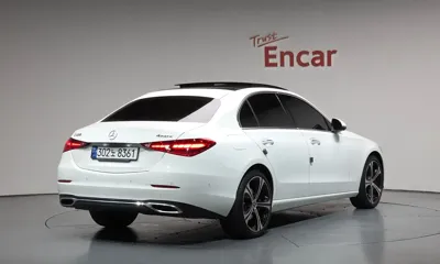 Mercedes-Benz C-Class 2023, 29230 км, за 26997.16 USD