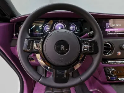 Rolls-Royce Spectre 2024, 5761 км, за 377677.78 USD - фото 9
