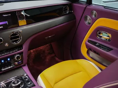 Rolls-Royce Spectre 2024, 5761 км, за 377677.78 USD - фото 18