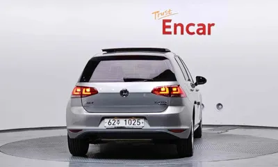 Volkswagen Golf 2014, 78570 км, за 7234.94 USD