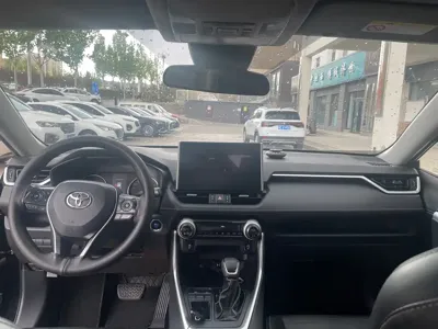 Toyota Wildlander 2022, 60000 км, за 14684.82 USD