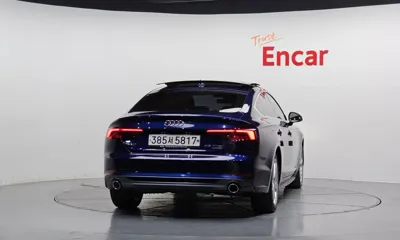 Audi A5 2019, 52682 км, за 17669.46 USD
