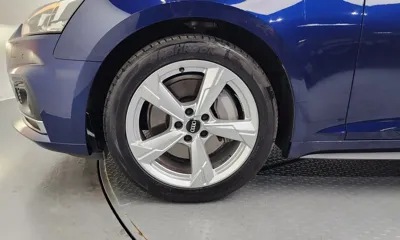 Audi A5 2019, 52682 км, за 17669.46 USD