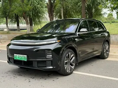 Li Auto Li L7 · 2023 год
