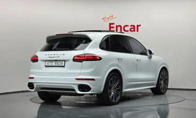 Porsche Cayenne 2017, 147111 км, за 23446.27 USD