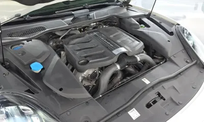 Porsche Cayenne 2017, 147111 км, за 23446.27 USD - фото 6