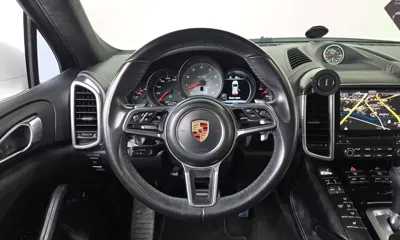Porsche Cayenne 2017, 147111 км, за 23446.27 USD - фото 13
