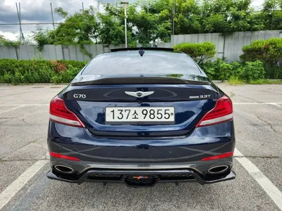 Genesis G70
