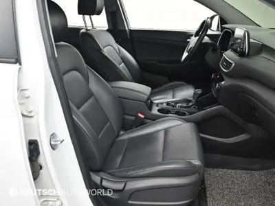 Hyundai Tucson 2019, 135603 км, за 8130.62 USD - фото 13