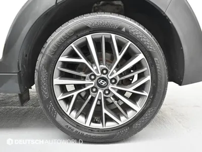 Hyundai Tucson 2019, 135603 км, за 8130.62 USD - фото 18