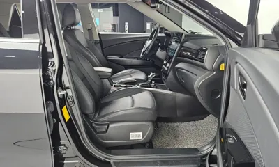 KG_Mobility_Ssangyong TIBOLI 2023, 12717 км, за 11068.41 USD - фото 11