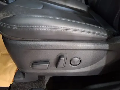 Hyundai Santafe 2023, 36700 км, за 16935.8 USD - фото 13