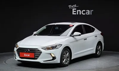 Hyundai Avante · 2016 год