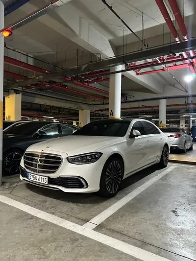 Mercedes-Benz S-Class · 2023 год