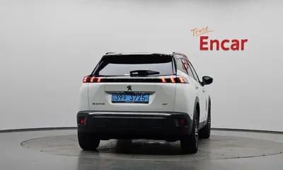 Peugeot 2008 2023, 28371 км, за 18051.73 USD