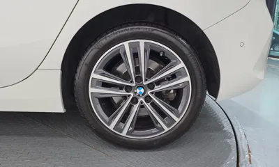 BMW 1-Series 2022, 21171 км, за 15294.74 USD - фото 21