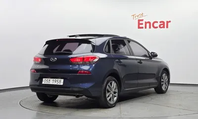 Hyundai i30 2018, 137524 км, за 5842.2 USD