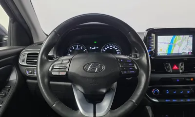 Hyundai i30 2018, 137524 км, за 5842.2 USD - фото 15