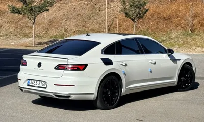 Volkswagen Arteon 2022, 47211 км, за 20359.61 USD
