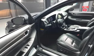 Hyundai Grandeur 2018, 114118 км, за 8923.86 USD - фото 10