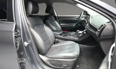 Hyundai Grandeur 2018, 114118 км, за 8923.86 USD - фото 11