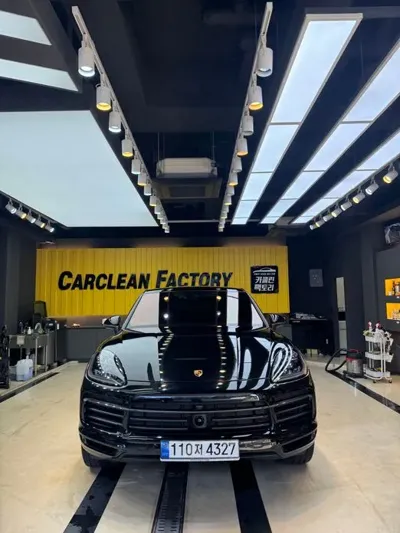 Porsche Cayenne 2023, 23200 км, за 67607.07 USD