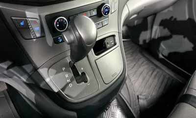 Hyundai Starex 2016, 65029 км, за 7748.91 USD - фото 9