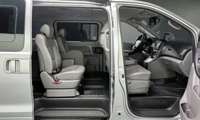 Hyundai Starex 2016, 65029 км, за 7748.91 USD - фото 10