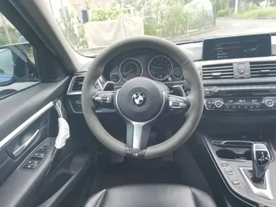 BMW 3 Series 2017, 87500 км, за 13068.58 USD