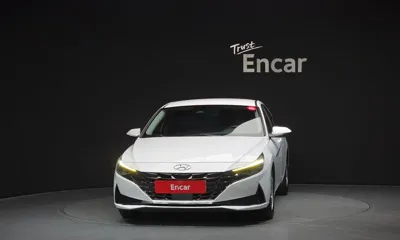Hyundai Avante 2021, 123013 км, за 9458.75 USD