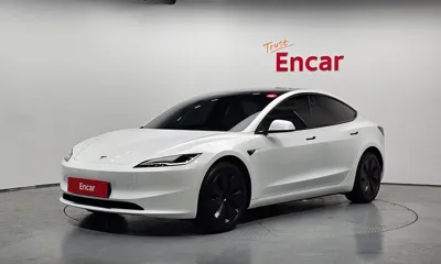 Tesla Model 3 · 2024 год