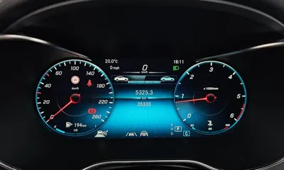 Mercedes-Benz GLC-Class 2021, 35333 км, за 27283.96 USD - фото 8