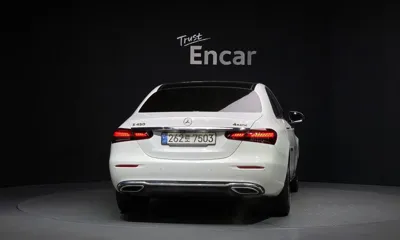 Mercedes-Benz E-Class 2021, 32915 км, за 31442.83 USD