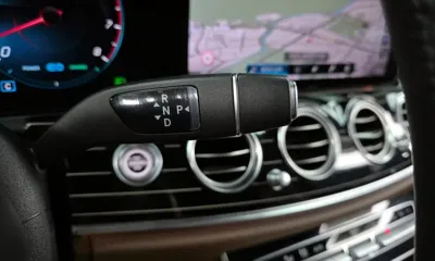 Mercedes-Benz E-Class 2021, 32915 км, за 31442.83 USD - фото 9