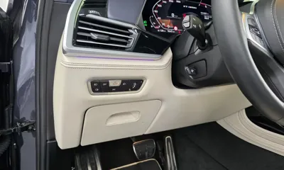 BMW X7 2021, 43557 км, за 51493.95 USD - фото 27