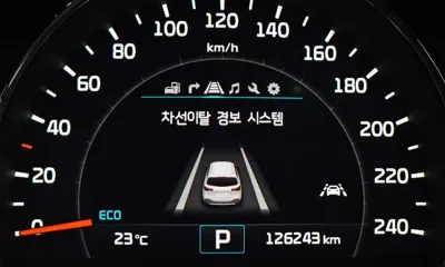 Kia Sorento 2017, 126243 км, за 9839.83 USD - фото 27