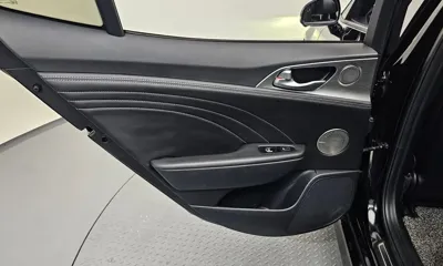 Kia Stinger 2023, 85749 км, за 20521.18 USD - фото 25