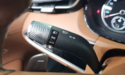 Genesis GV70 2021, 135303 км, за 16404.1 USD - фото 36