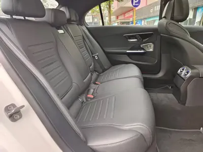 Mercedes-Benz C-Class 2024, 10000 км, за 31218.57 USD - фото 20