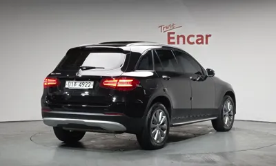 Mercedes-Benz GLC-Class 2019, 66347 км, за 17657.87 USD