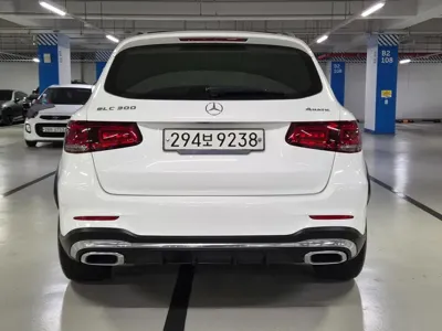 Mercedes-Benz GLC-Class 2020, 72885 км, за 21162.98 USD
