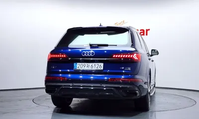 Audi Q7 2022, 53212 км, за 44561.58 USD