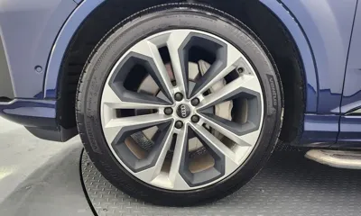 Audi Q7 2022, 53212 км, за 44561.58 USD