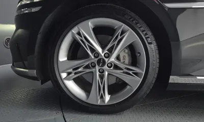 Genesis G90 2023, 21553 км, за 47584.98 USD
