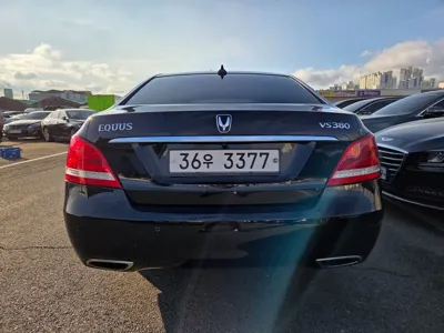 Hyundai Equus 2015, 175641 км, за 6081.44 USD