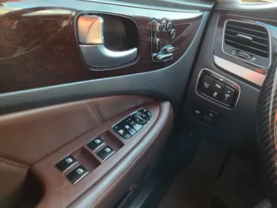 Hyundai Equus 2015, 175641 км, за 6081.44 USD - фото 14
