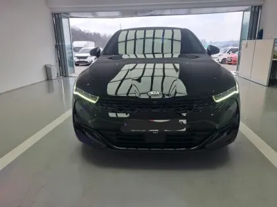 Kia K5 · 2021 год