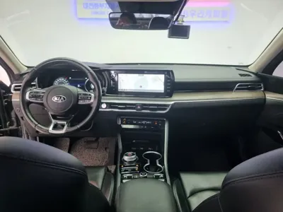 Kia K5 2021, 91452 км, за 11726.39 USD