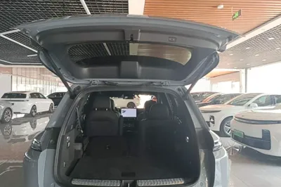 Li Auto L8 2025, 14400 км, за 45448 USD - фото 27