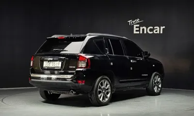 Jeep Compass 2016, 131917 км, за 3575.37 USD